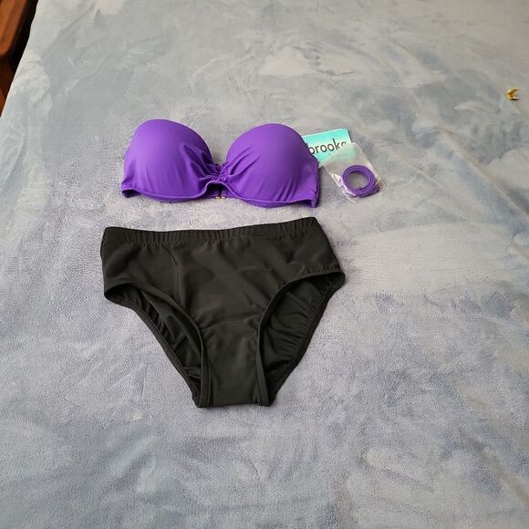 Penbrooke bikini  - Picture 1 of 8